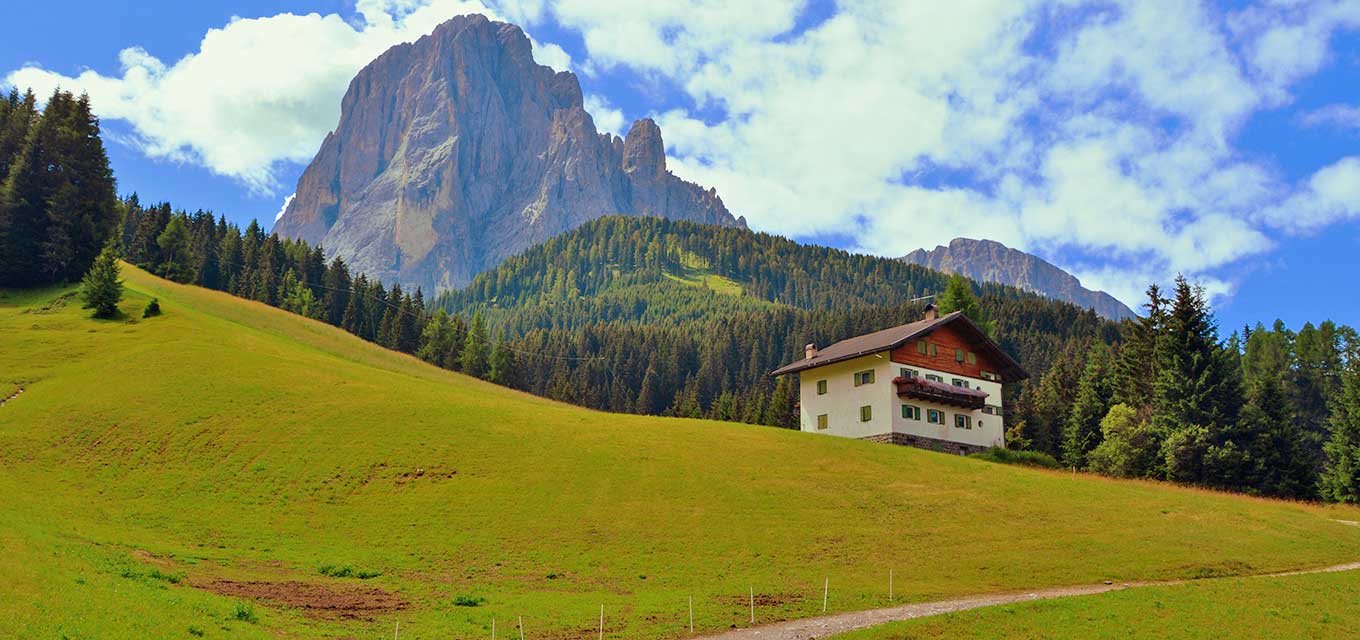 Berghaus in den Dolomiten